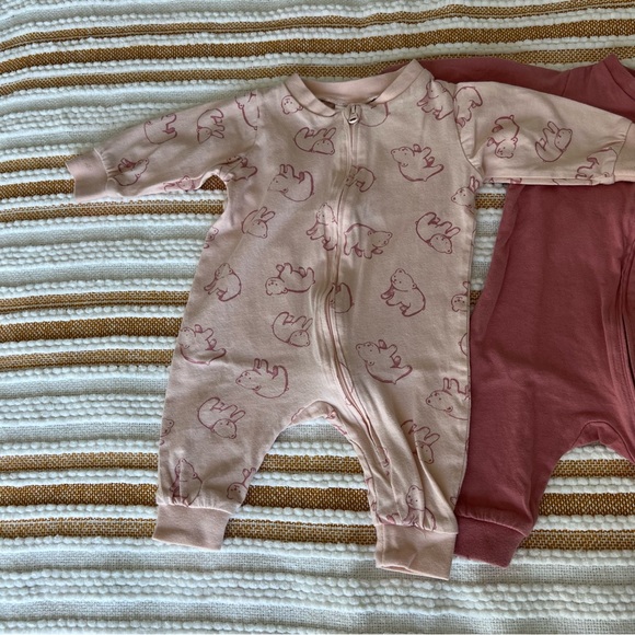 H&M 2-pack Jumpsuits with Zip Size NB - Picture 15 of 17